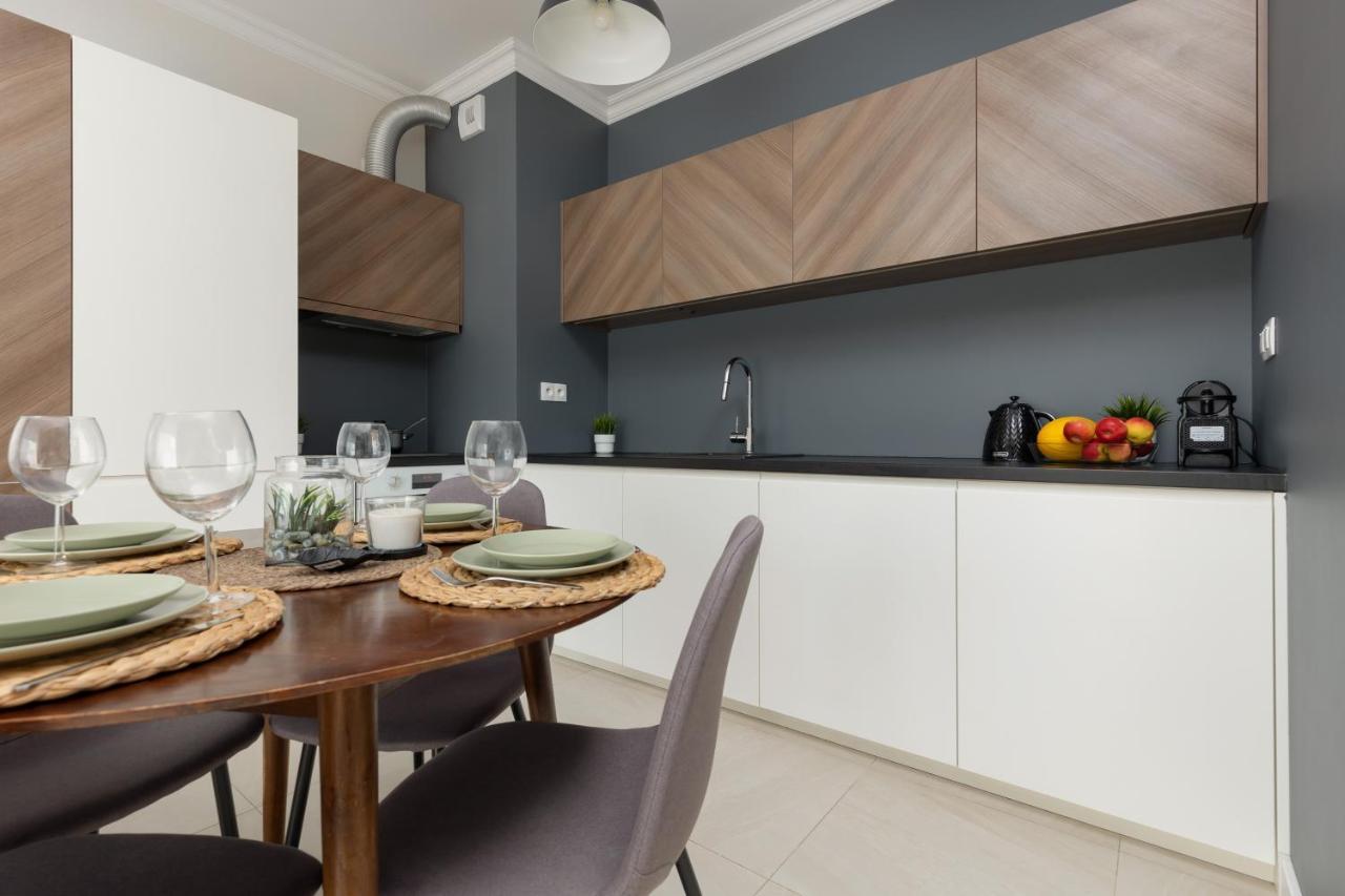 Lakeview Apartment Kapelanow Armii Krajowej By Noclegi Renters Warszawa Eksteriør billede